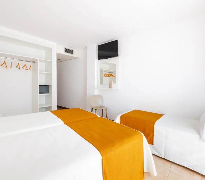 HOTEL_MIAMI_DIA1_2026_008 V3